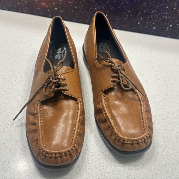 SAS Petra Tan Comfort Moccasin Casual Lace Up Loafer Sz 9 Made in USA - Picture 2 of 8